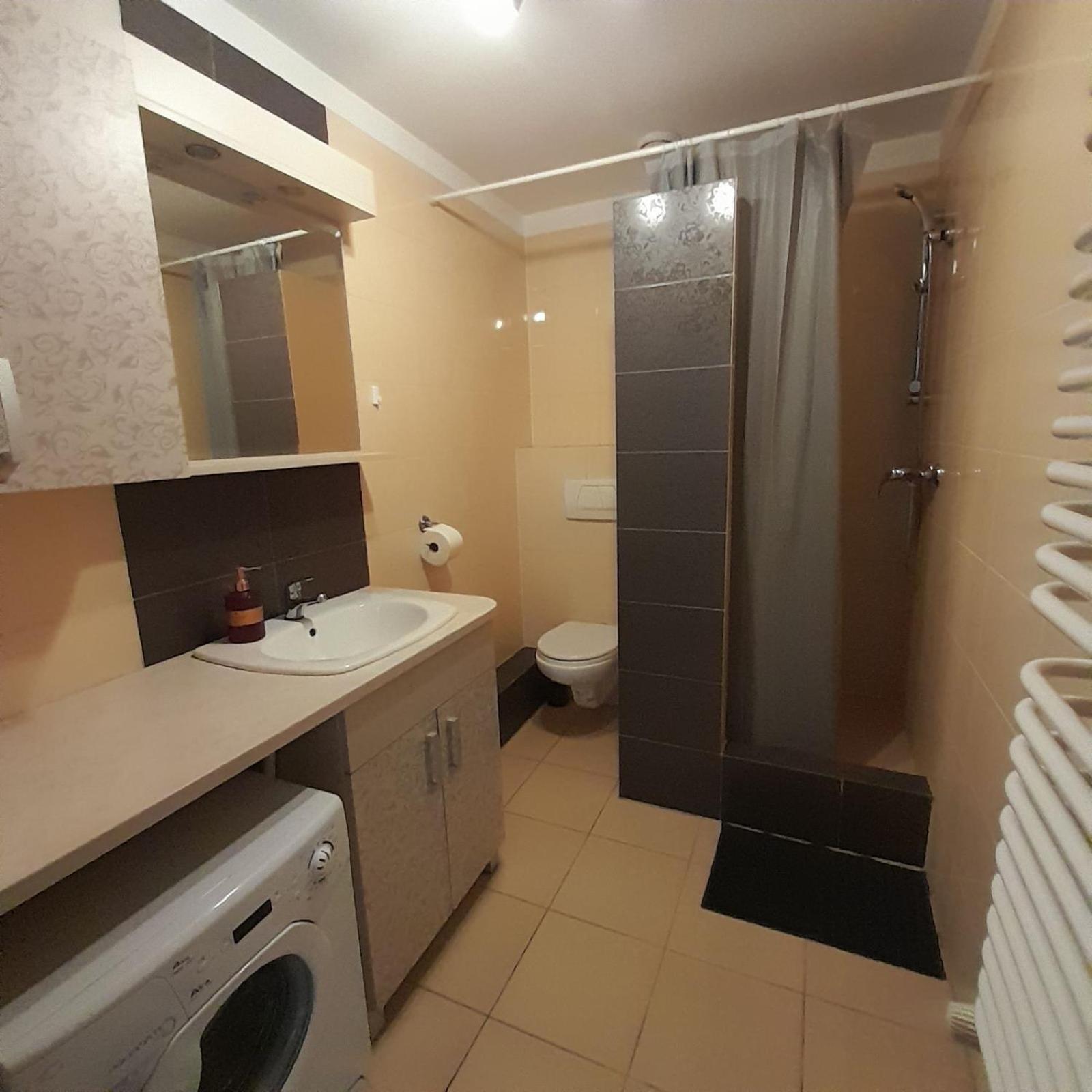 Luxury Apartment Piekna Warschau Buitenkant foto