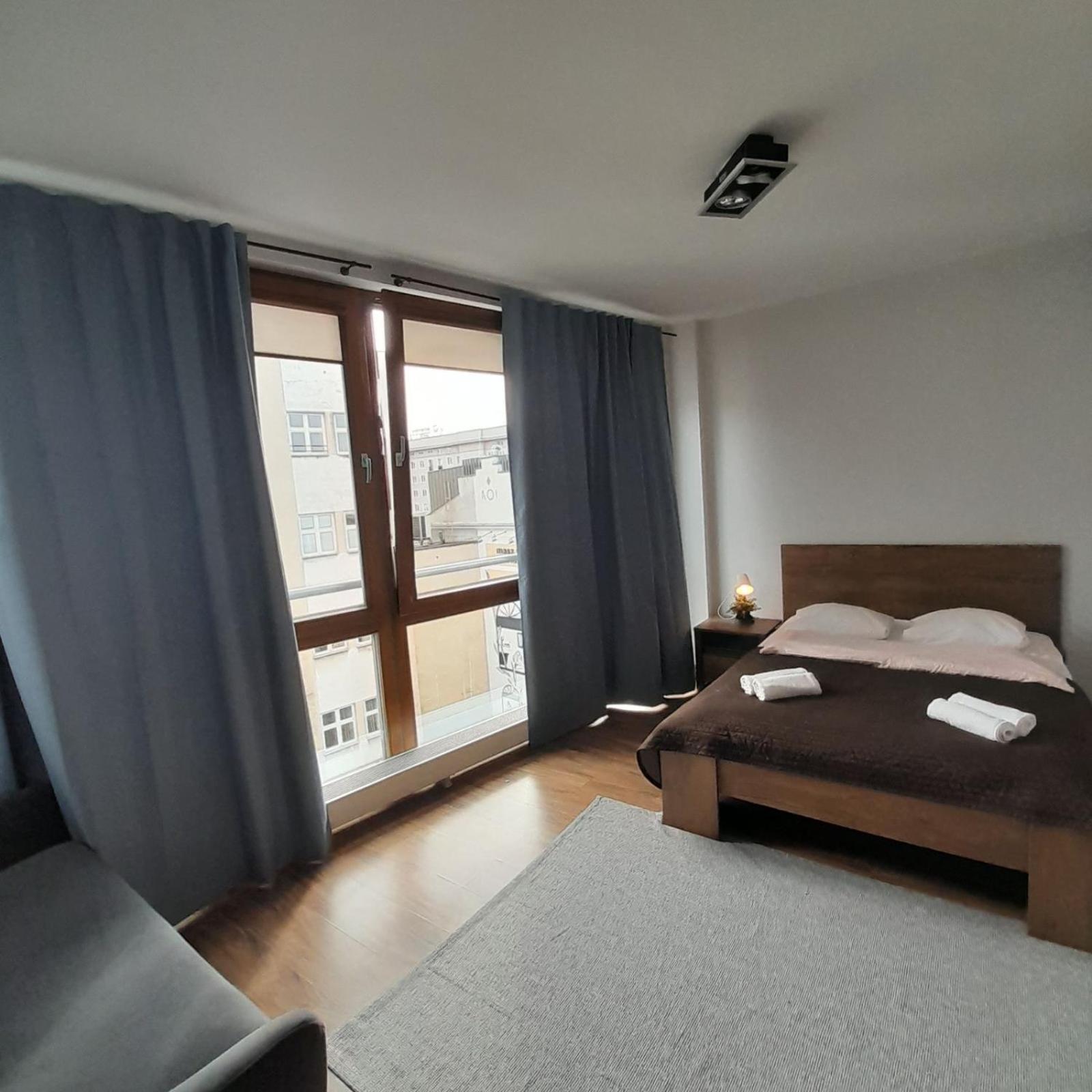 Luxury Apartment Piekna Warschau Buitenkant foto