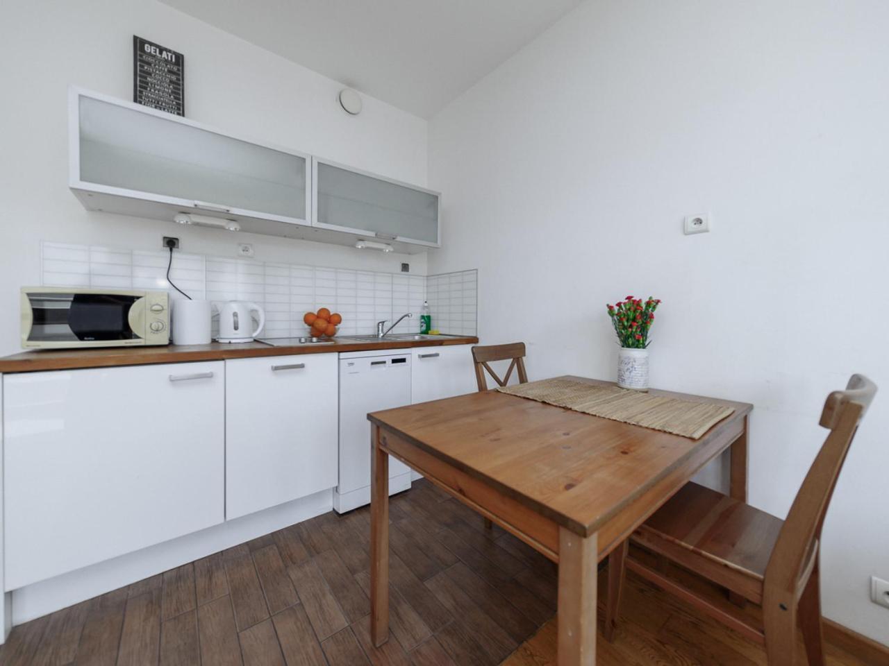 Luxury Apartment Piekna Warschau Buitenkant foto