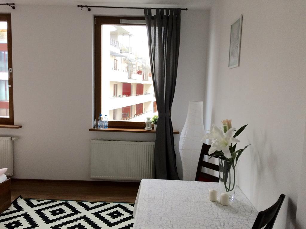 Luxury Apartment Piekna Warschau Buitenkant foto